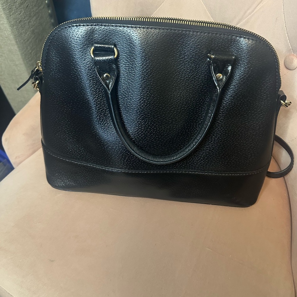 Kate Spade Black Crossbody Bag with Sleek Design